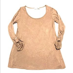 Haani tunic top sheer back